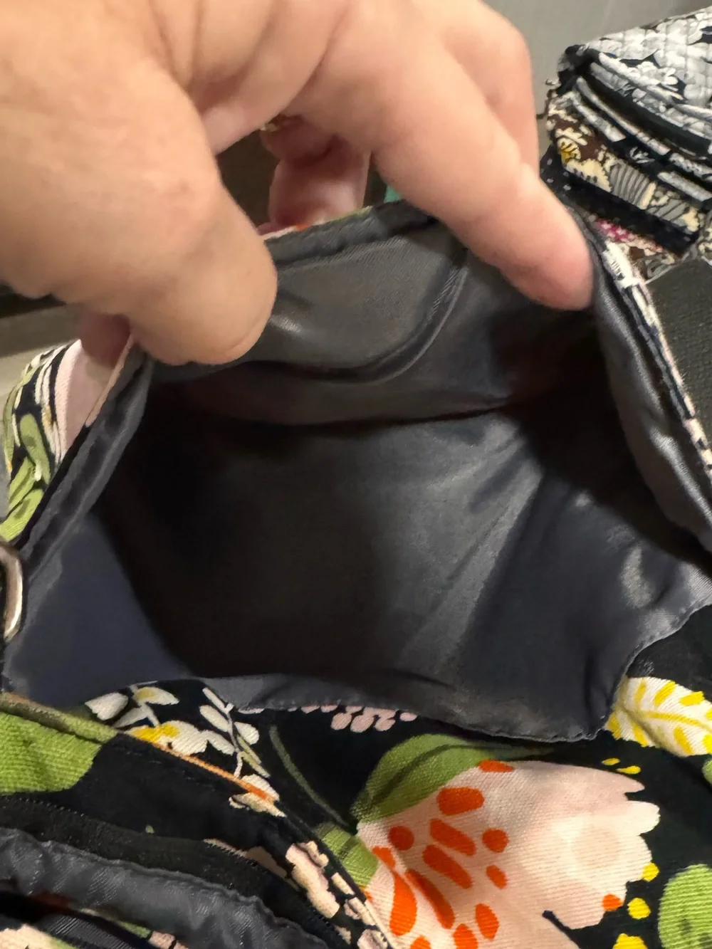 Vera Bradley Floral Quilted Crossbody Bag in Black and Orange; EUC